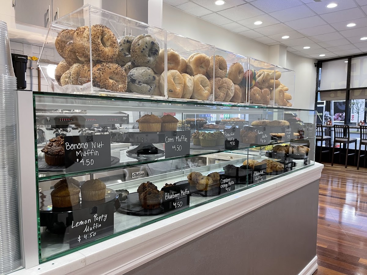 Chinos Bakery & Cafe